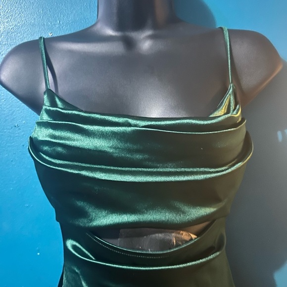 BUNDLE SALE: 15 % off 2 or more dresses/skirt sets - Picture 2 of 7